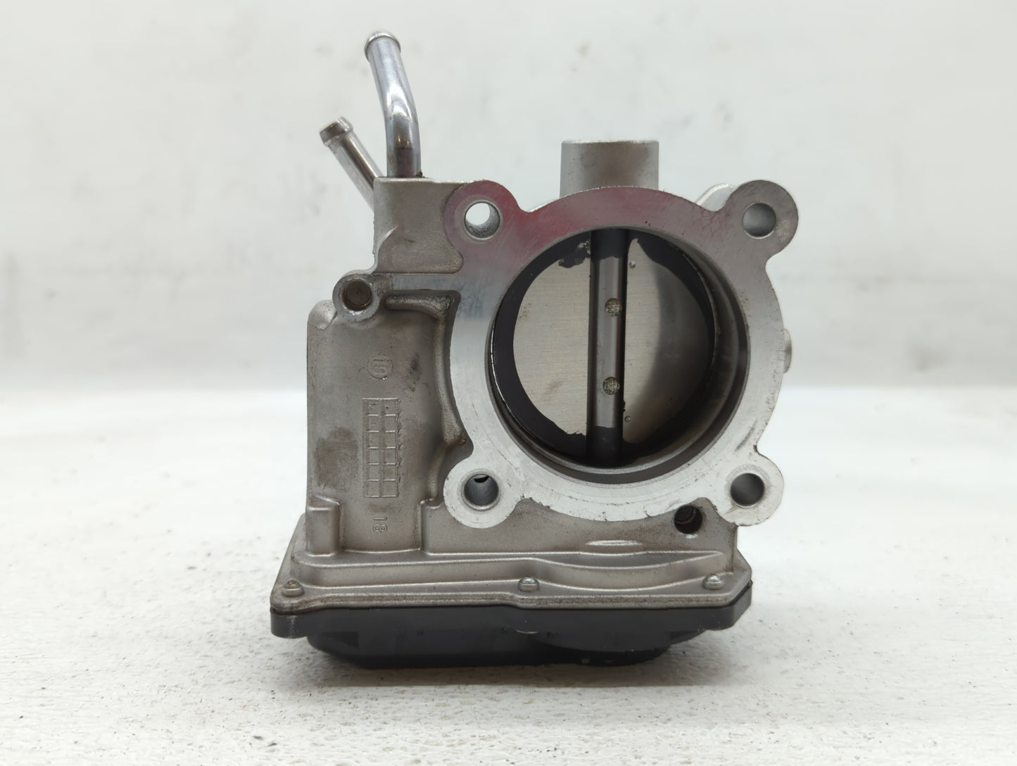 2011-2020 Hyundai Elantra Throttle Body P/N:35100-2E000 Fits Fits 2011 2012 2013 2014 2015 2016 2017 2018 2019 2020 2021 OEM