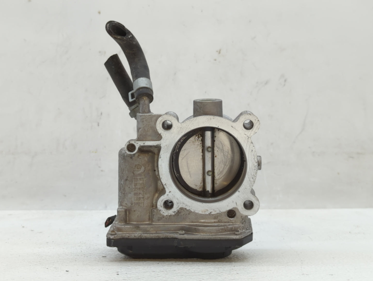 2011-2020 Hyundai Elantra Throttle Body P/N:35100-2E000 Fits Fits 2011 2012 2013 2014 2015 2016 2017 2018 2019 2020 2021 OEM