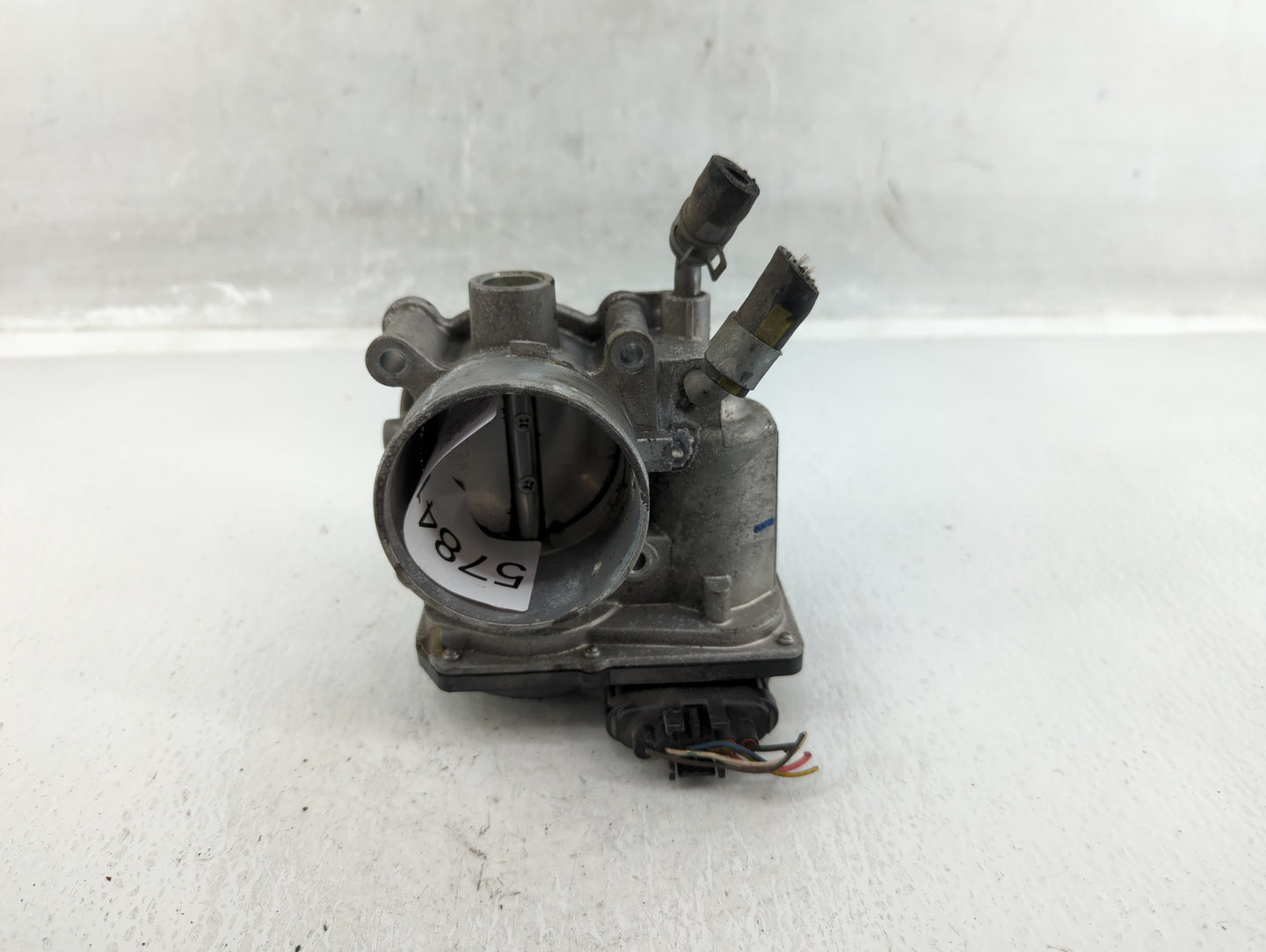 2011-2020 Hyundai Elantra Throttle Body P/N:5323 07B24 35100-2E000 Fits OEM Used Auto Parts - Oemusedautoparts1.com
