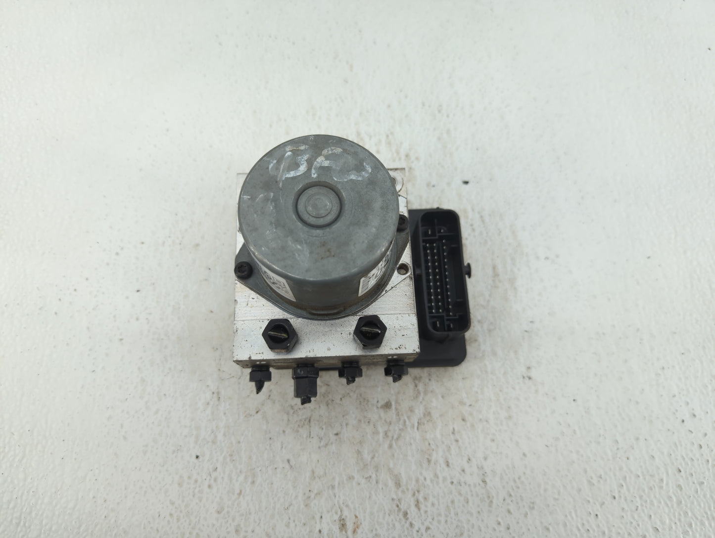 2017-2019 Hyundai Elantra ABS Pump Control Module Replacement P/N:58900-F2500 Fits Fits 2017 2018 2019 OEM Used Auto Parts -