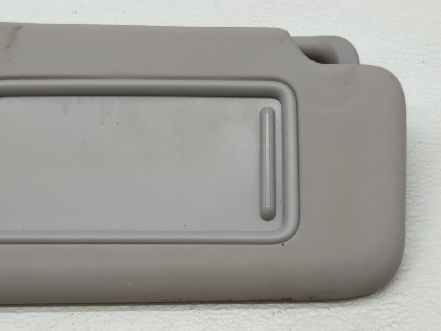 2018-2020 Hyundai Elantra Sun Visor Shade Replacement Passenger Right Mirror Fits Fits 2018 2019 2020 OEM Used Auto Parts - 