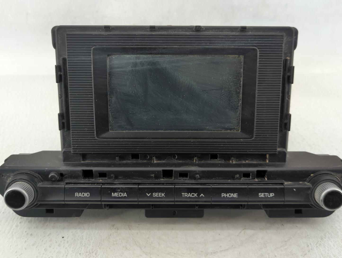 2019-2020 Hyundai Elantra Am Fm Cd Player Radio Receiver - Oemusedautoparts1.com