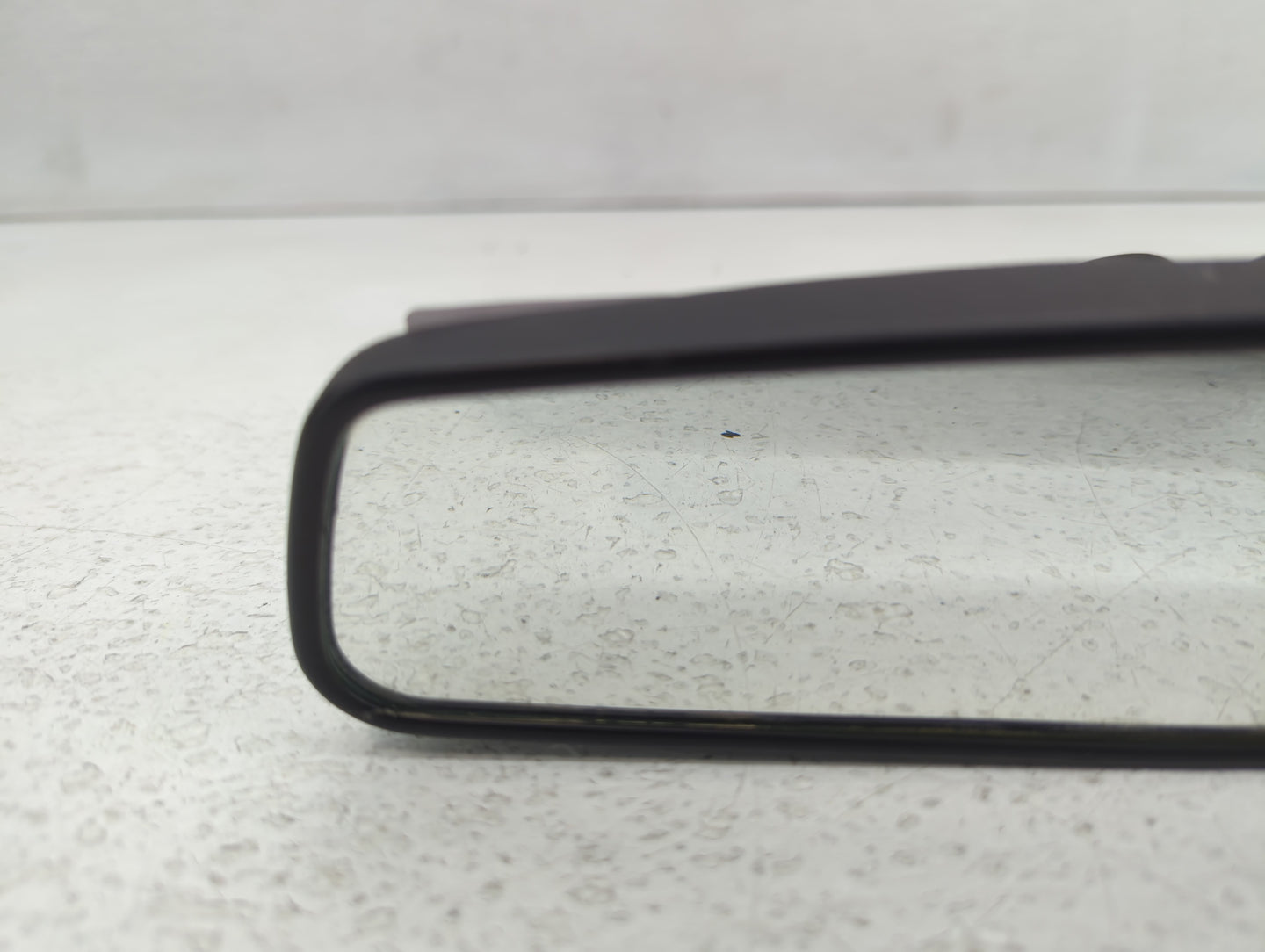 2013-2020 Hyundai Elantra Interior Rear View Mirror Replacement OEM P/N:E8011083 Fits OEM Used Auto Parts - Oemusedautoparts