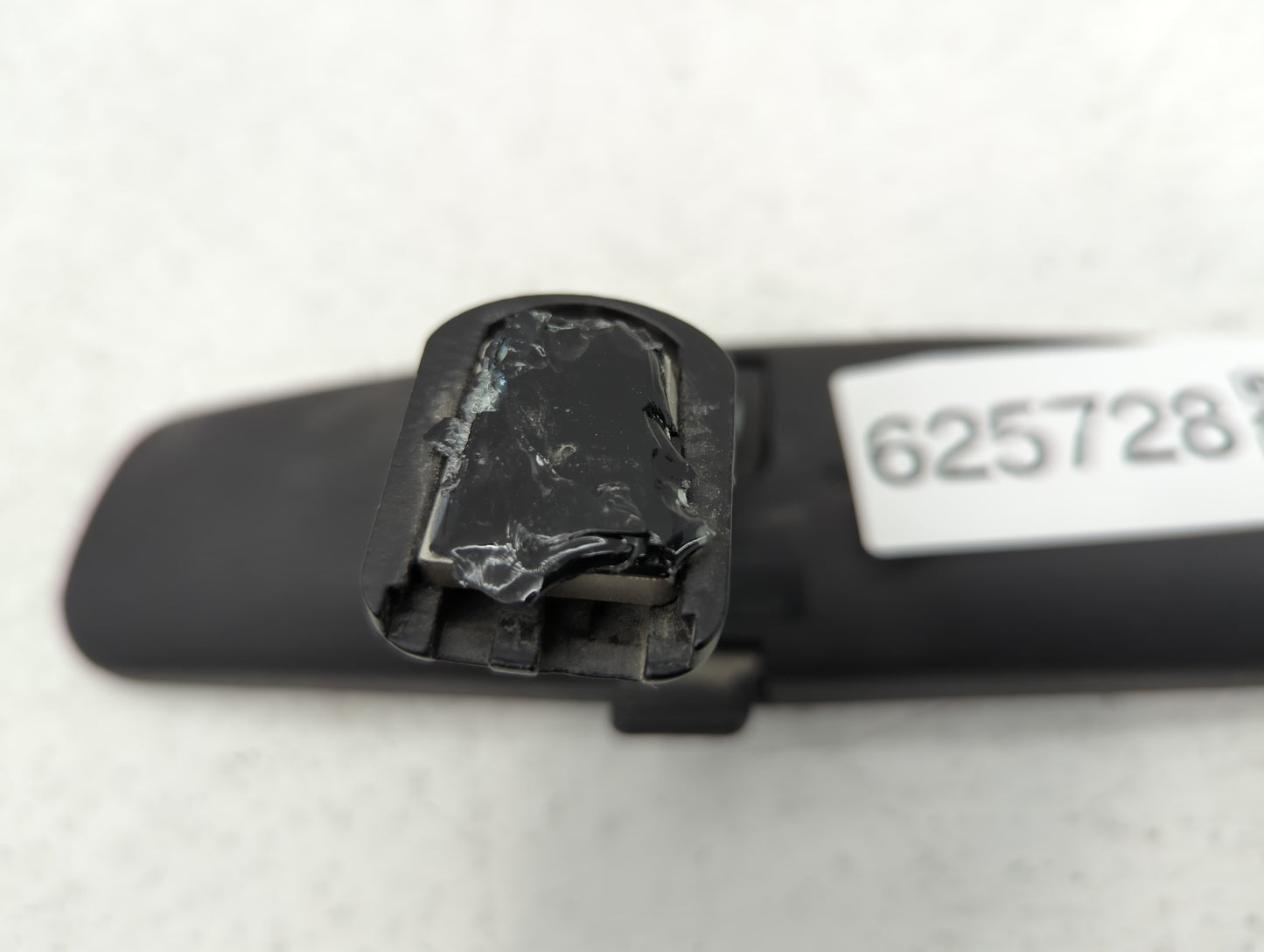 2013-2020 Hyundai Elantra Interior Rear View Mirror Replacement OEM P/N:E8011083 Fits OEM Used Auto Parts - Oemusedautoparts