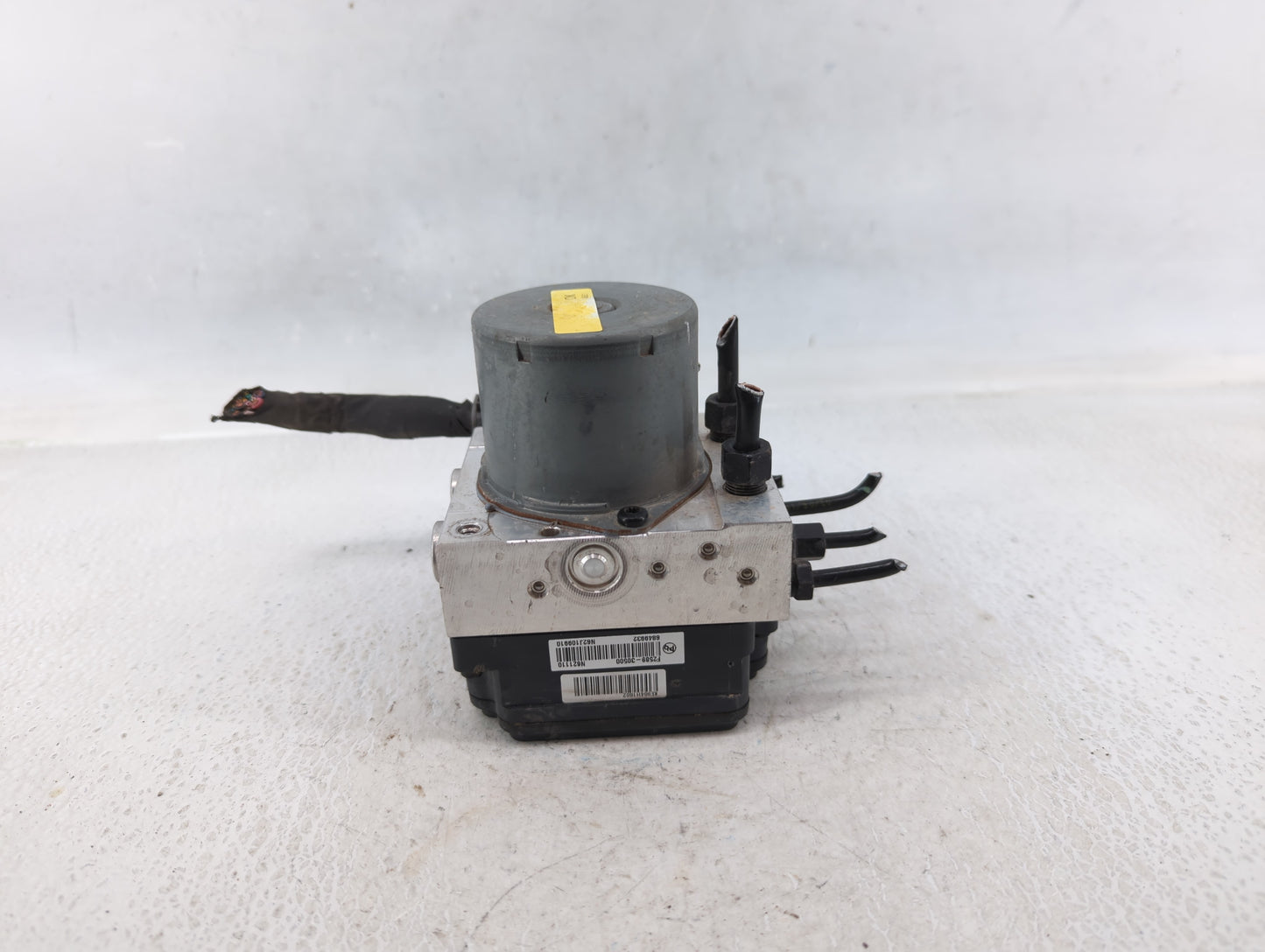 2017-2019 Hyundai Elantra ABS Pump Control Module Replacement P/N:61589-45200 Fits Fits 2017 2018 2019 OEM Used Auto Parts -