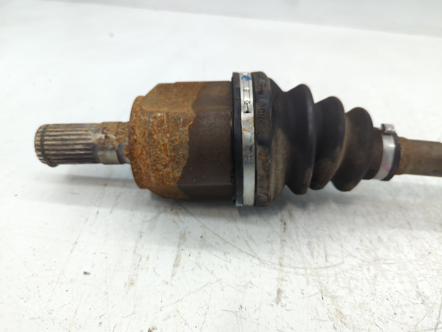 2017-2020 Hyundai Elantra Axle Shaft Front Driver Cv C/v - Oemusedautoparts1.com