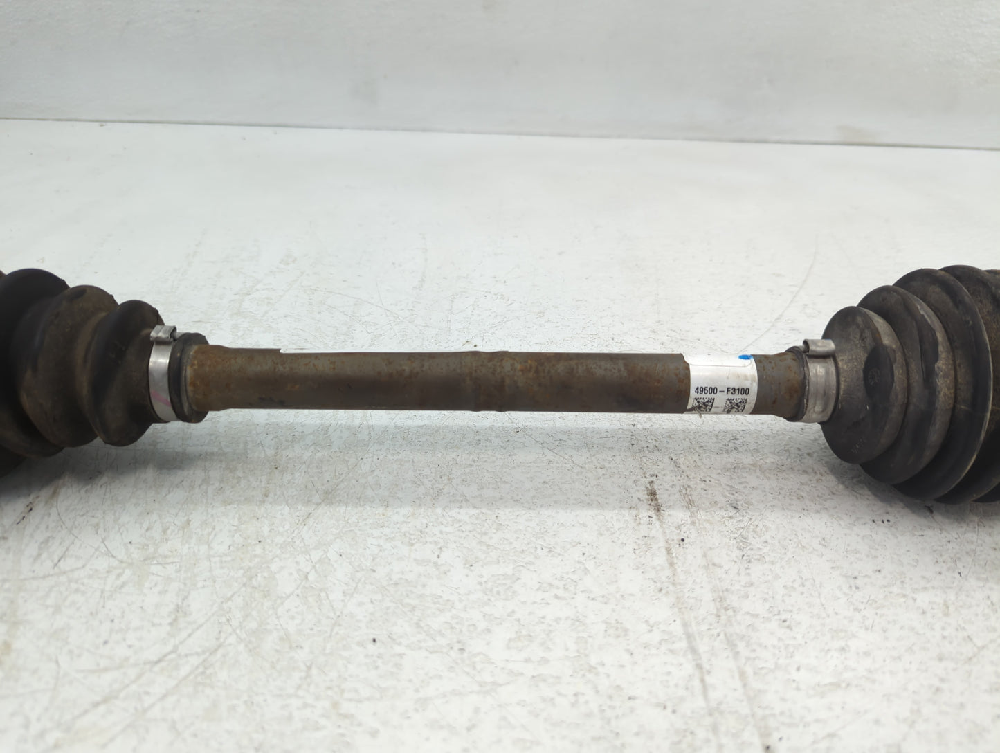 2017-2020 Hyundai Elantra Axle Shaft Front Driver Cv C/v - Oemusedautoparts1.com