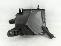 2019-2020 Hyundai Elantra Fusebox Fuse Box Panel Relay Module P/N:91260 F2300 Fits Fits 2019 2020 OEM Used Auto Parts - Oemu