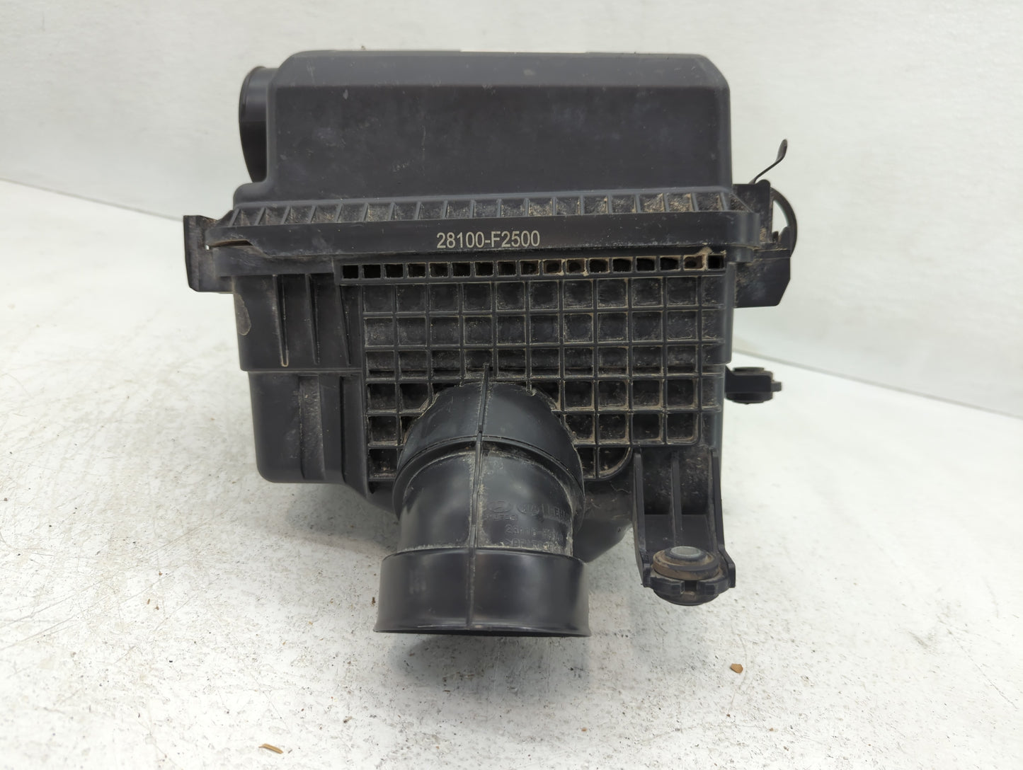 2017-2020 Hyundai Elantra Air Cleaner Intake-duct Hose Tube - Oemusedautoparts1.com