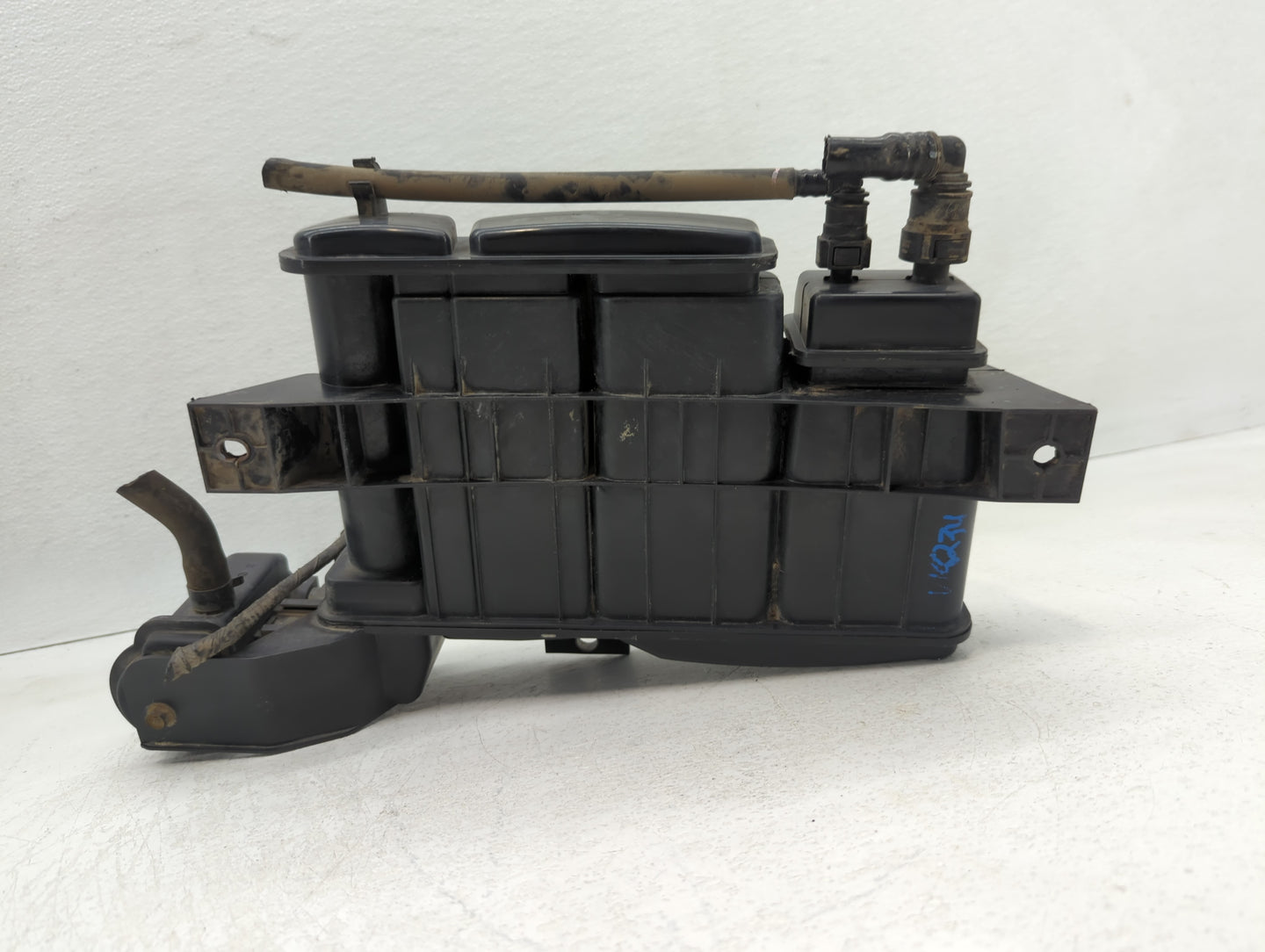 2019 Hyundai Elantra Fuel Vapor Charcoal Canister 641767 - Oemusedautoparts1.com