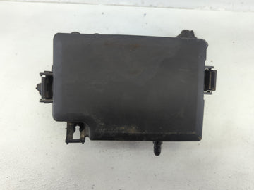 2019-2020 Hyundai Elantra Fusebox Fuse Box Panel Relay Module P/N:91956-F2025 Fits Fits 2019 2020 OEM Used Auto Parts - Oemu