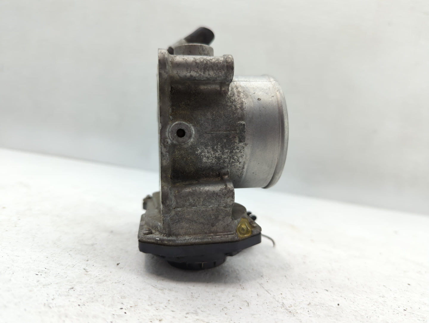 2011-2020 Hyundai Elantra Throttle Body P/N:35100-2E0000 Fits Fits 2011 2012 2013 2014 2015 2016 2017 2018 2019 2020 2021 OE