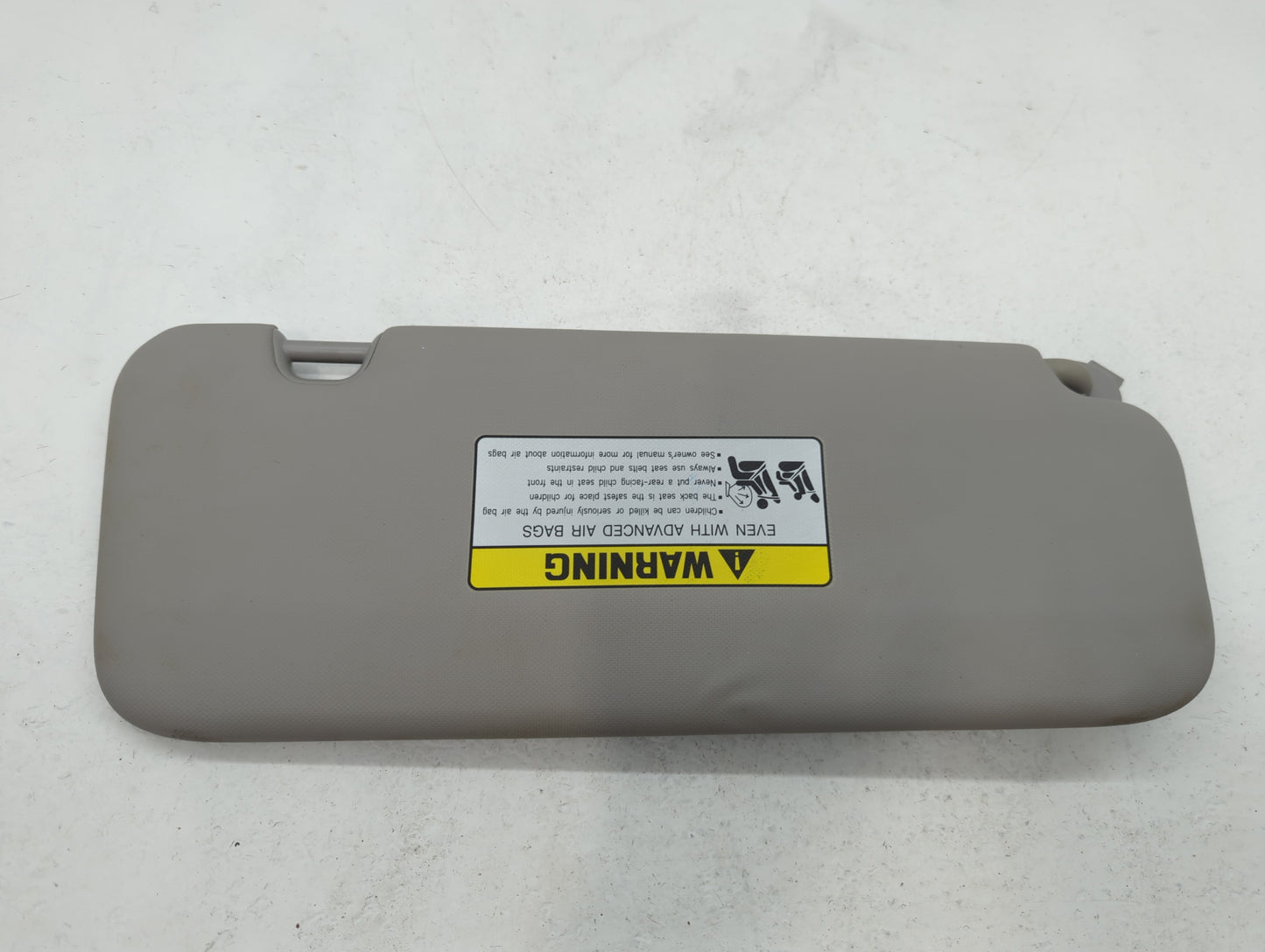 2017-2020 Hyundai Elantra Sun Visor Shade Replacement Passenger Right Mirror Fits Fits 2017 2018 2019 2020 OEM Used Auto Par