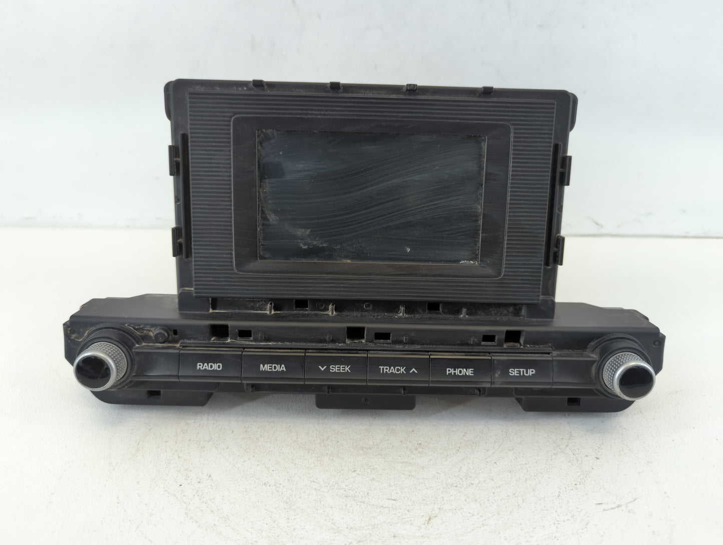 2019-2020 Hyundai Elantra Am Fm Cd Player Radio Receiver - Oemusedautoparts1.com