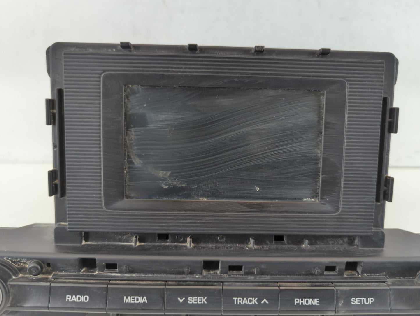 2019-2020 Hyundai Elantra Am Fm Cd Player Radio Receiver - Oemusedautoparts1.com