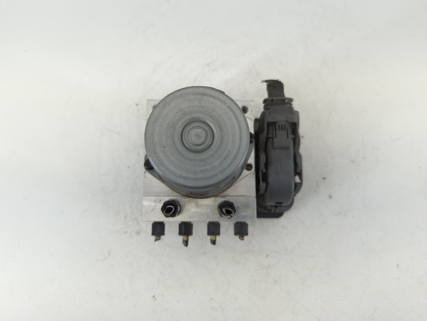 2019-2020 Hyundai Elantra ABS Pump Control Module Replacement P/N:58910-F2620 F2589-22900 Fits Fits 2019 2020 OEM Used Auto 