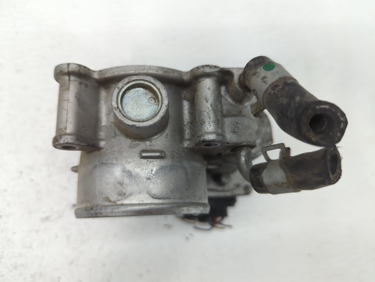 2011-2020 Hyundai Elantra Throttle Body P/N:5323-01C14 35100-2E000 Fits OEM Used Auto Parts - Oemusedautoparts1.com