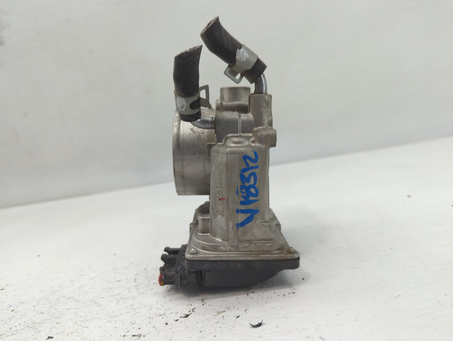 2011-2020 Hyundai Elantra Throttle Body P/N:5323-12B14 35100-2E000 Fits OEM Used Auto Parts - Oemusedautoparts1.com