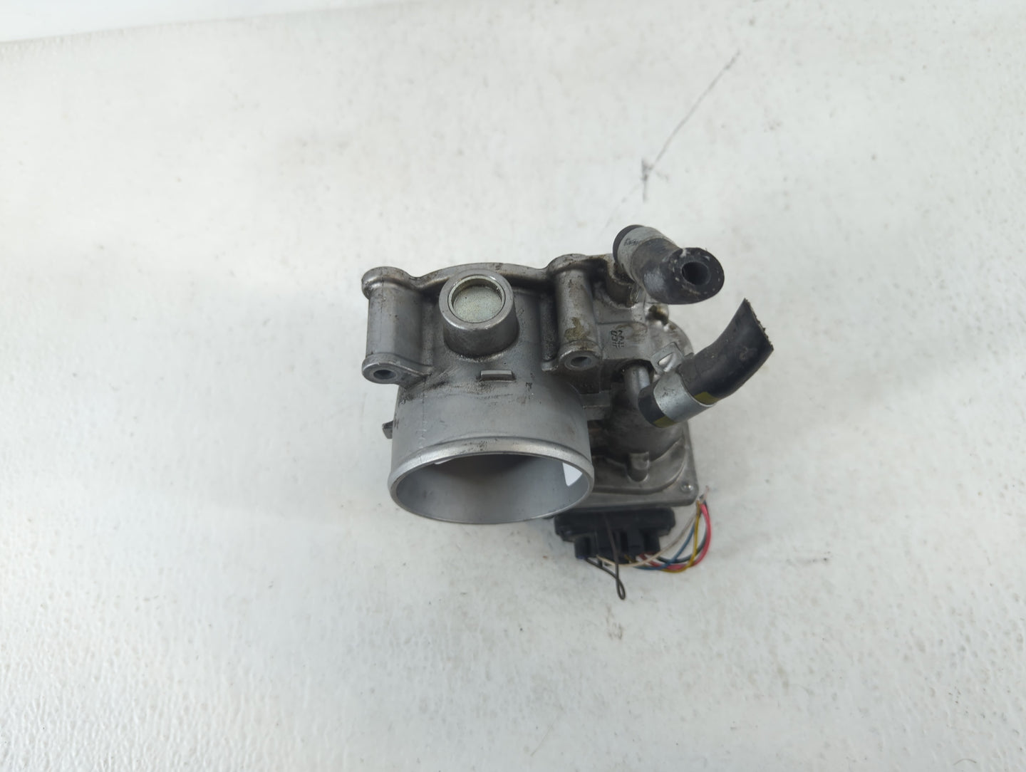 2011-2020 Hyundai Elantra Throttle Body P/N:5323 12B19 35100-2E000 Fits OEM Used Auto Parts - Oemusedautoparts1.com