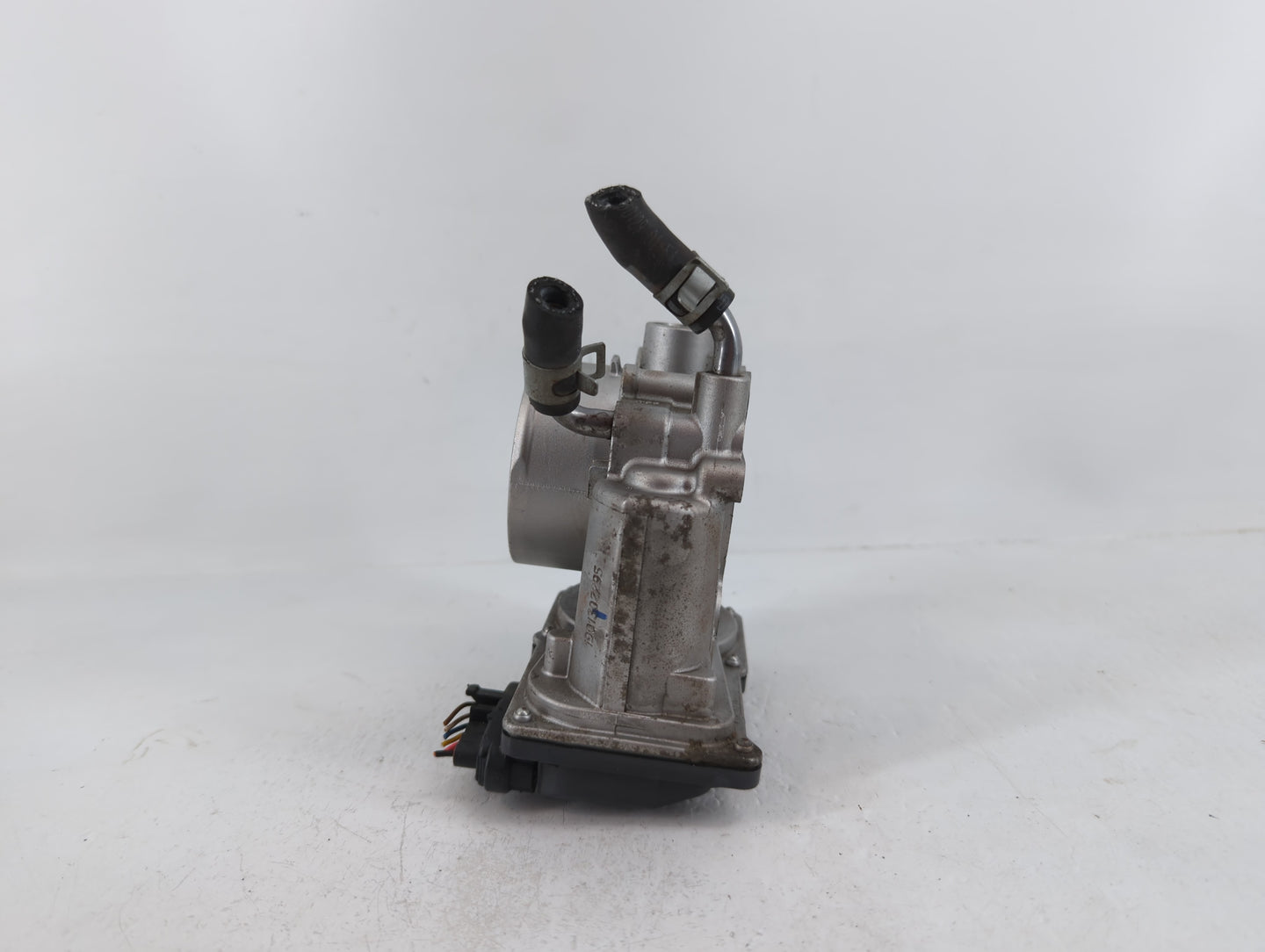 2011-2020 Hyundai Elantra Throttle Body P/N:35100-2E000 Fits Fits 2011 2012 2013 2014 2015 2016 2017 2018 2019 2020 2021 OEM