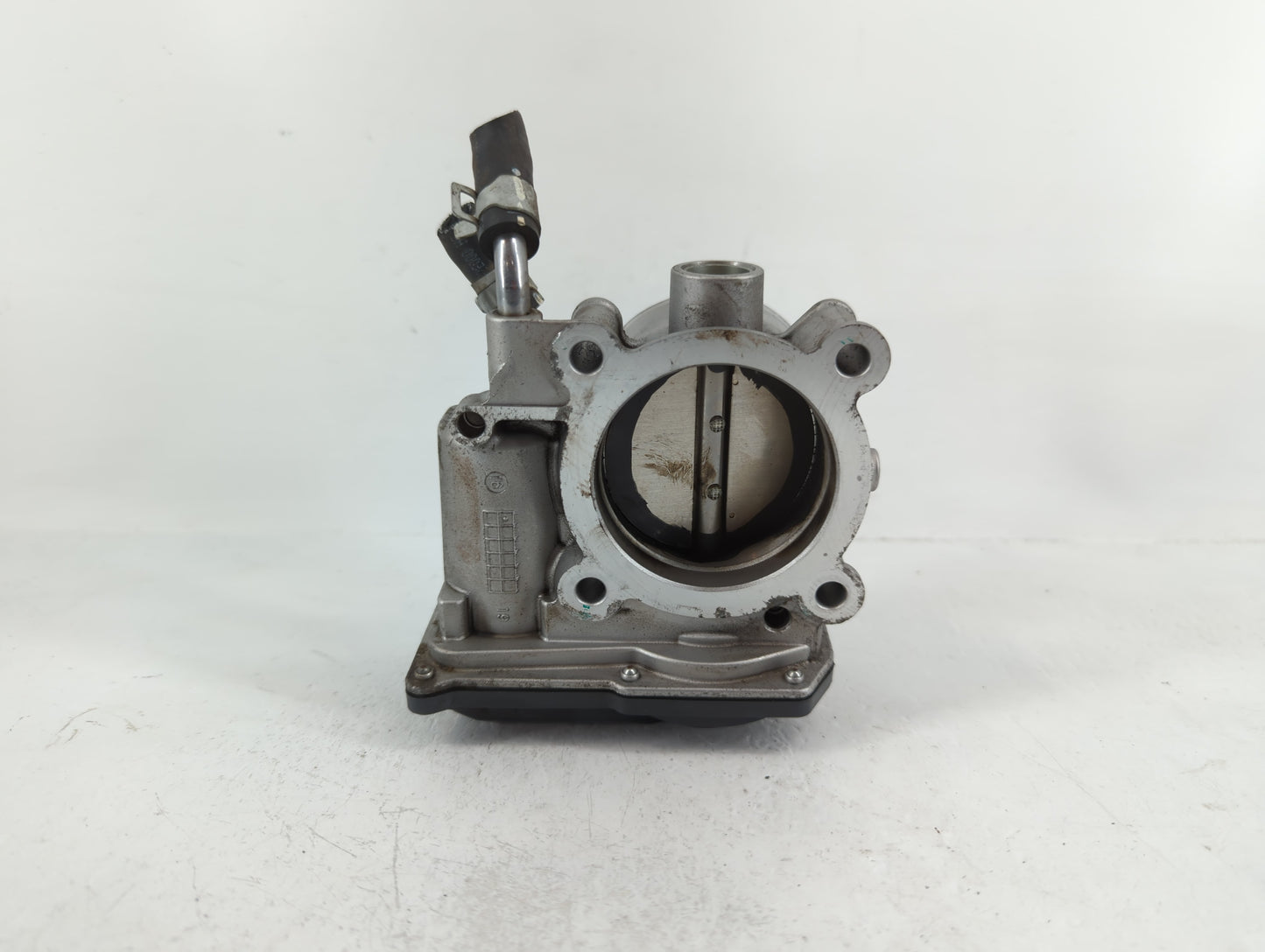 2011-2020 Hyundai Elantra Throttle Body P/N:35100-2E000 Fits Fits 2011 2012 2013 2014 2015 2016 2017 2018 2019 2020 2021 OEM