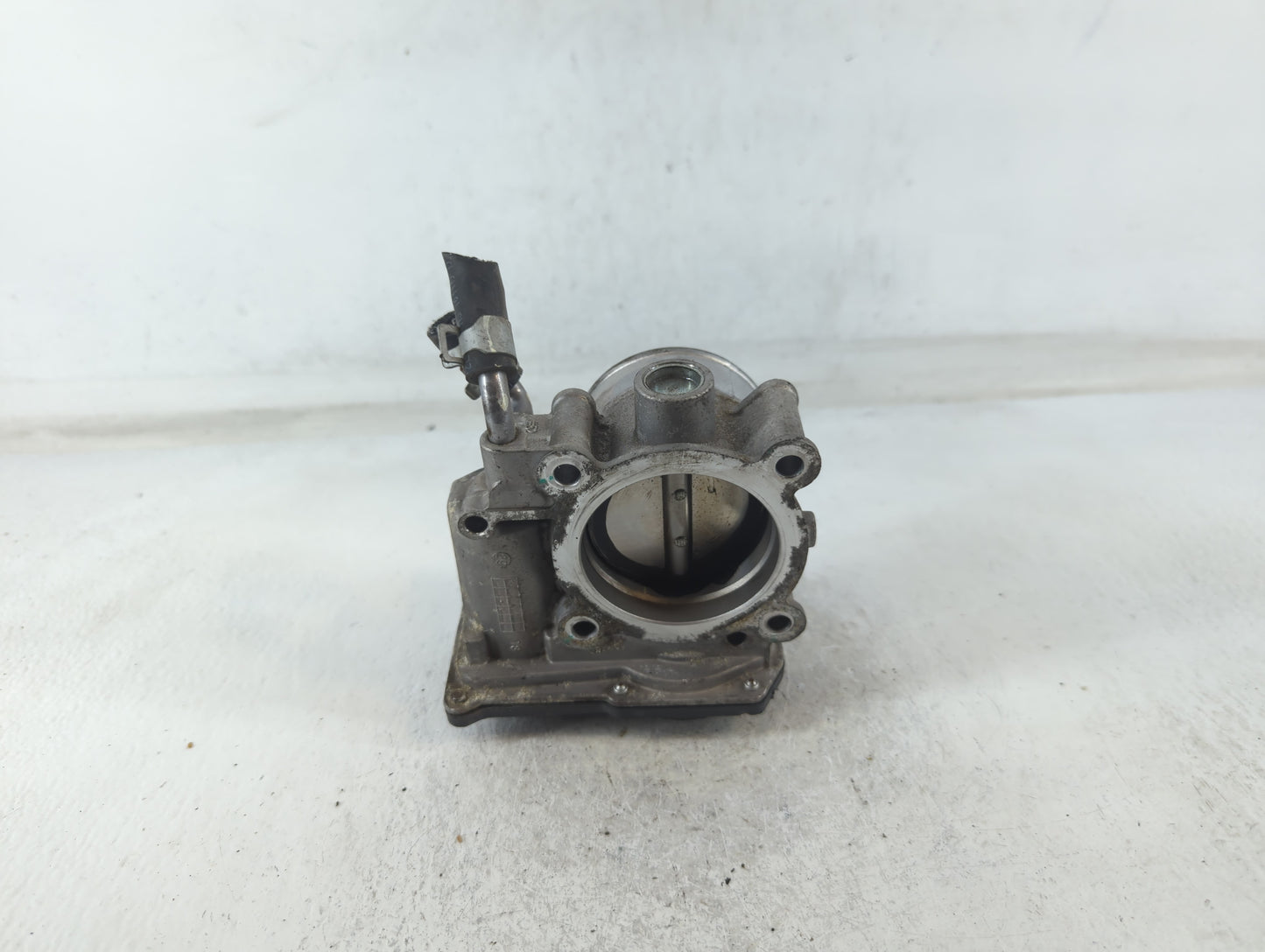 2011-2020 Hyundai Elantra Throttle Body P/N:5323 11B16 35100-2E000 Fits OEM Used Auto Parts - Oemusedautoparts1.com