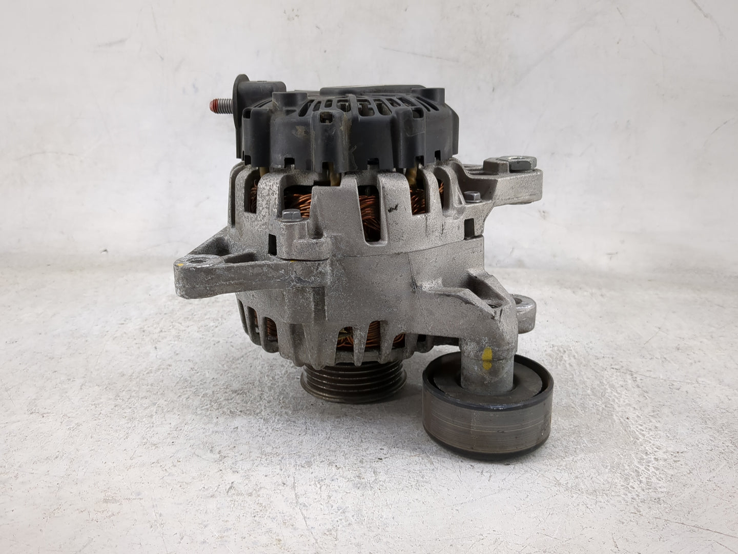 2017-2020 Hyundai Elantra Alternator Replacement Generator Charging Assembly Engine OEM P/N:2624671 37300-2E320 Fits OEM Use