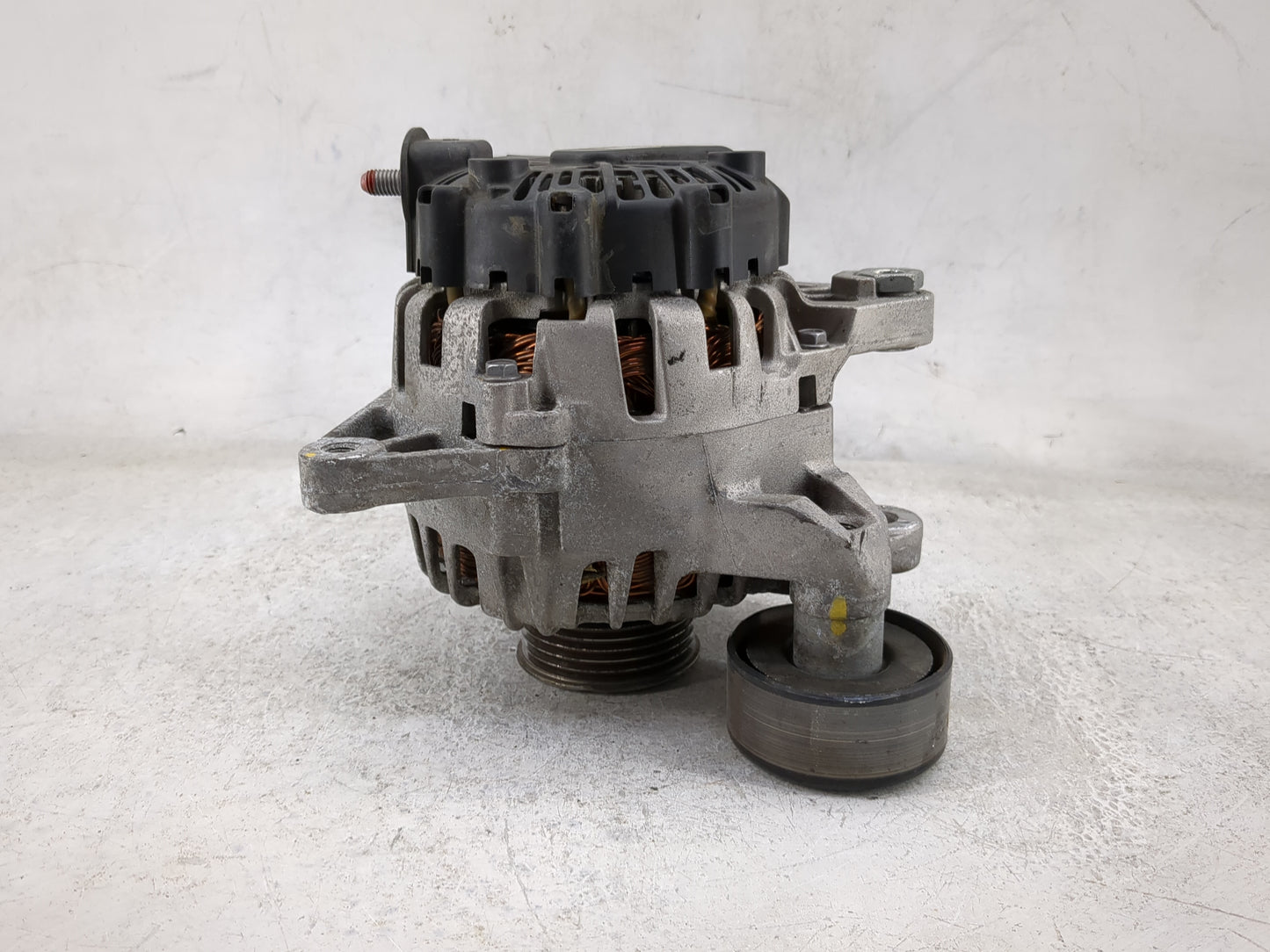 2017-2020 Hyundai Elantra Alternator Replacement Generator Charging Assembly Engine OEM P/N:2624671 37300-2E320 Fits OEM Use