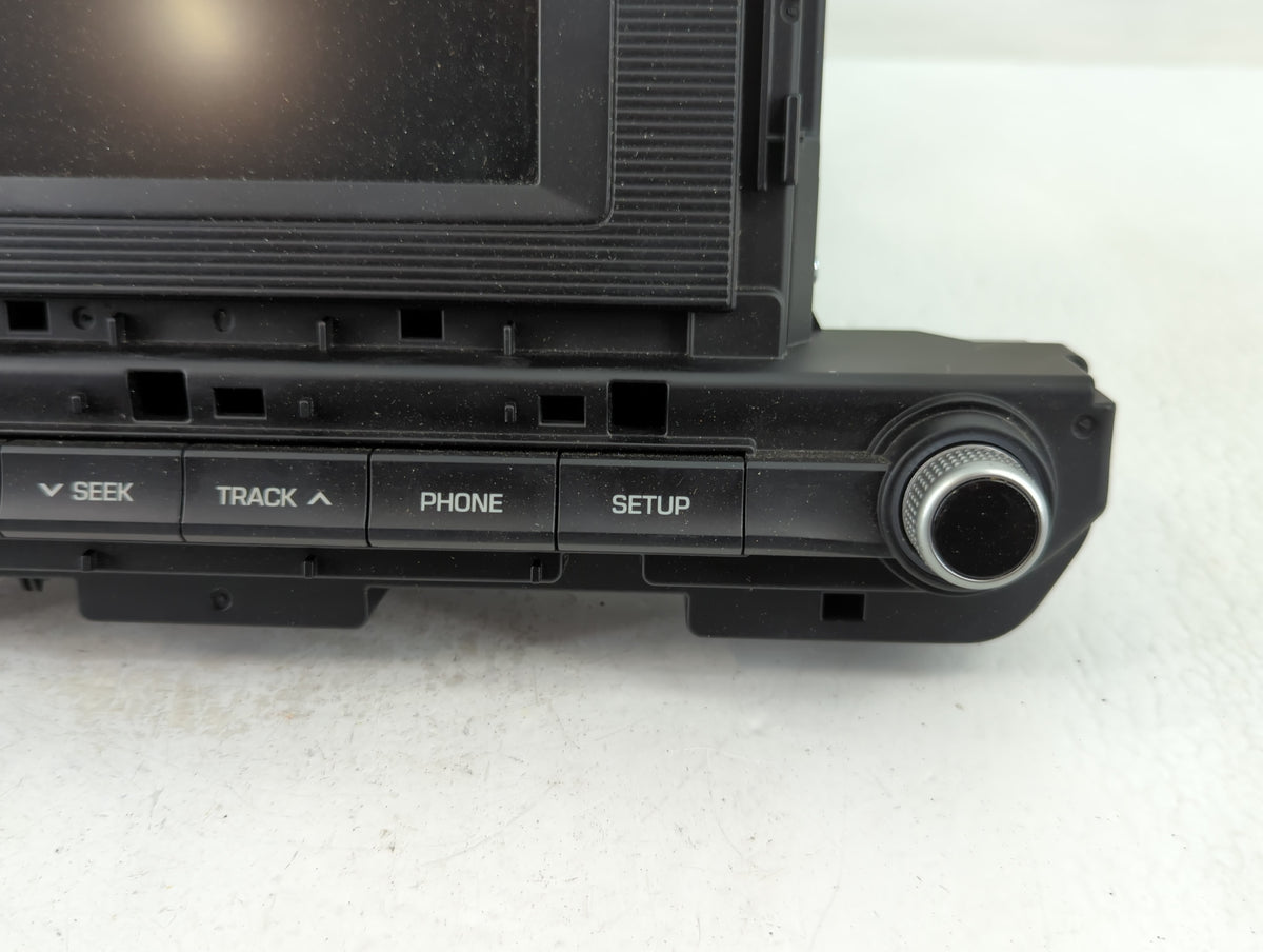 2019-2020 Hyundai Elantra Am Fm Cd Player Radio Receiver 696249 - Oemusedautoparts1.com