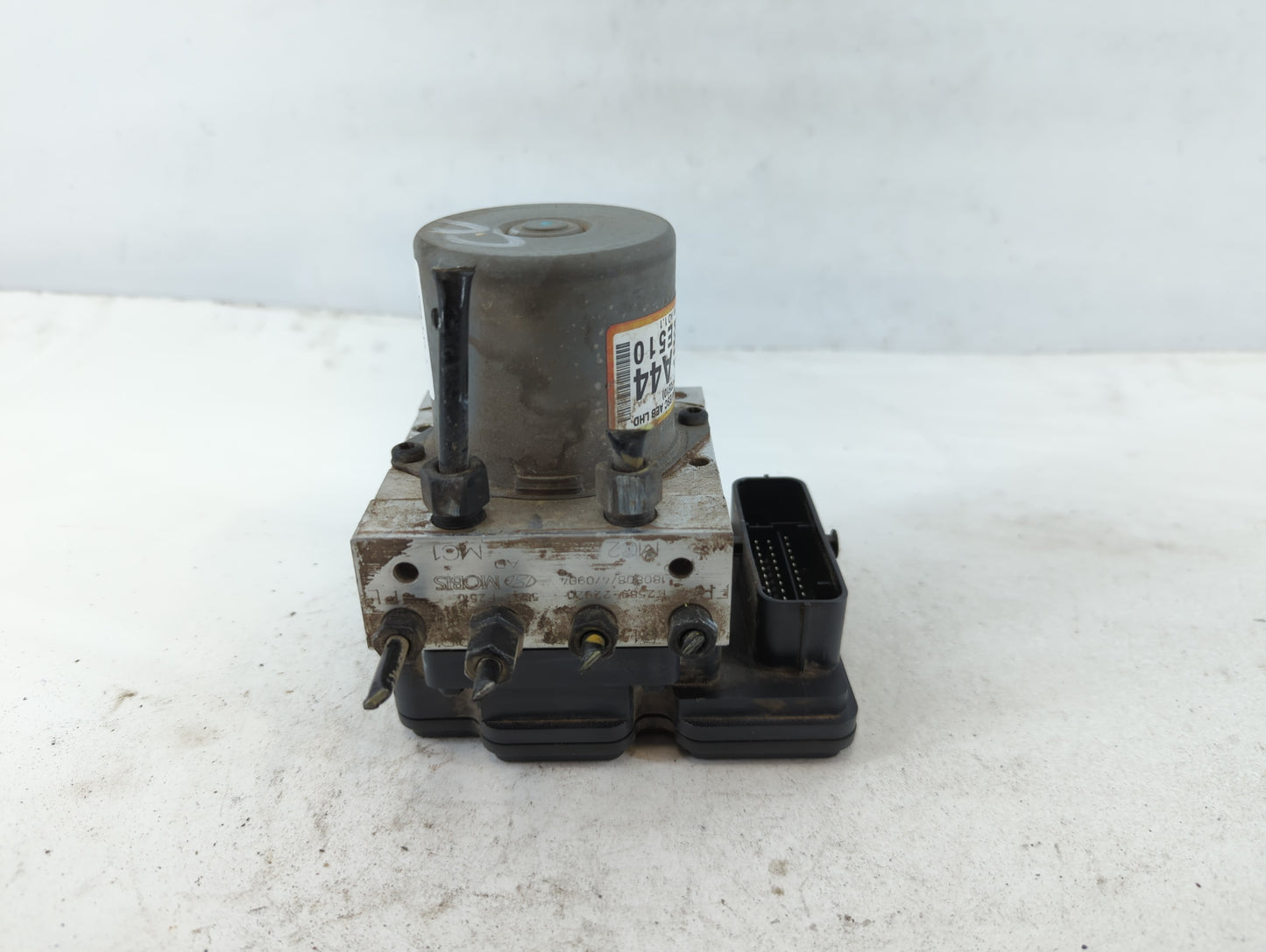 2019 Hyundai Elantra ABS Pump Control Module Replacement P/N:58900-F2510 Fits OEM Used Auto Parts - Oemusedautoparts1.com
