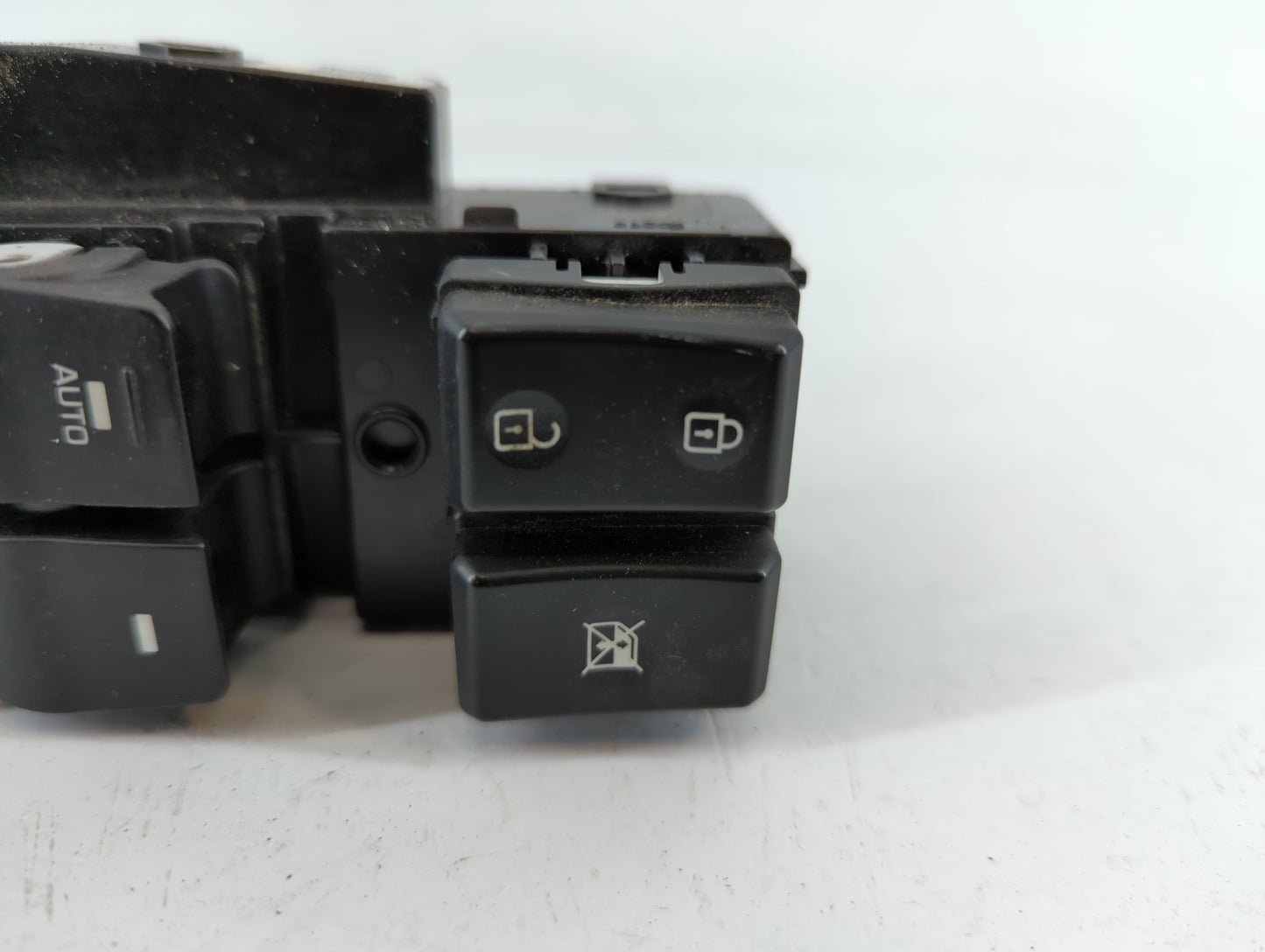 2017-2020 Hyundai Elantra Master Power Window Switch Replacement Driver Side Left P/N:190218 0000124 Fits Fits 2017 2018 201
