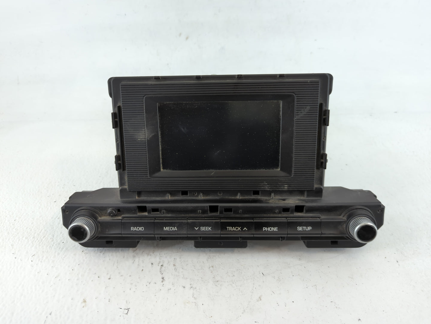 2019-2020 Hyundai Elantra Am Fm Cd Player Radio Receiver - Oemusedautoparts1.com