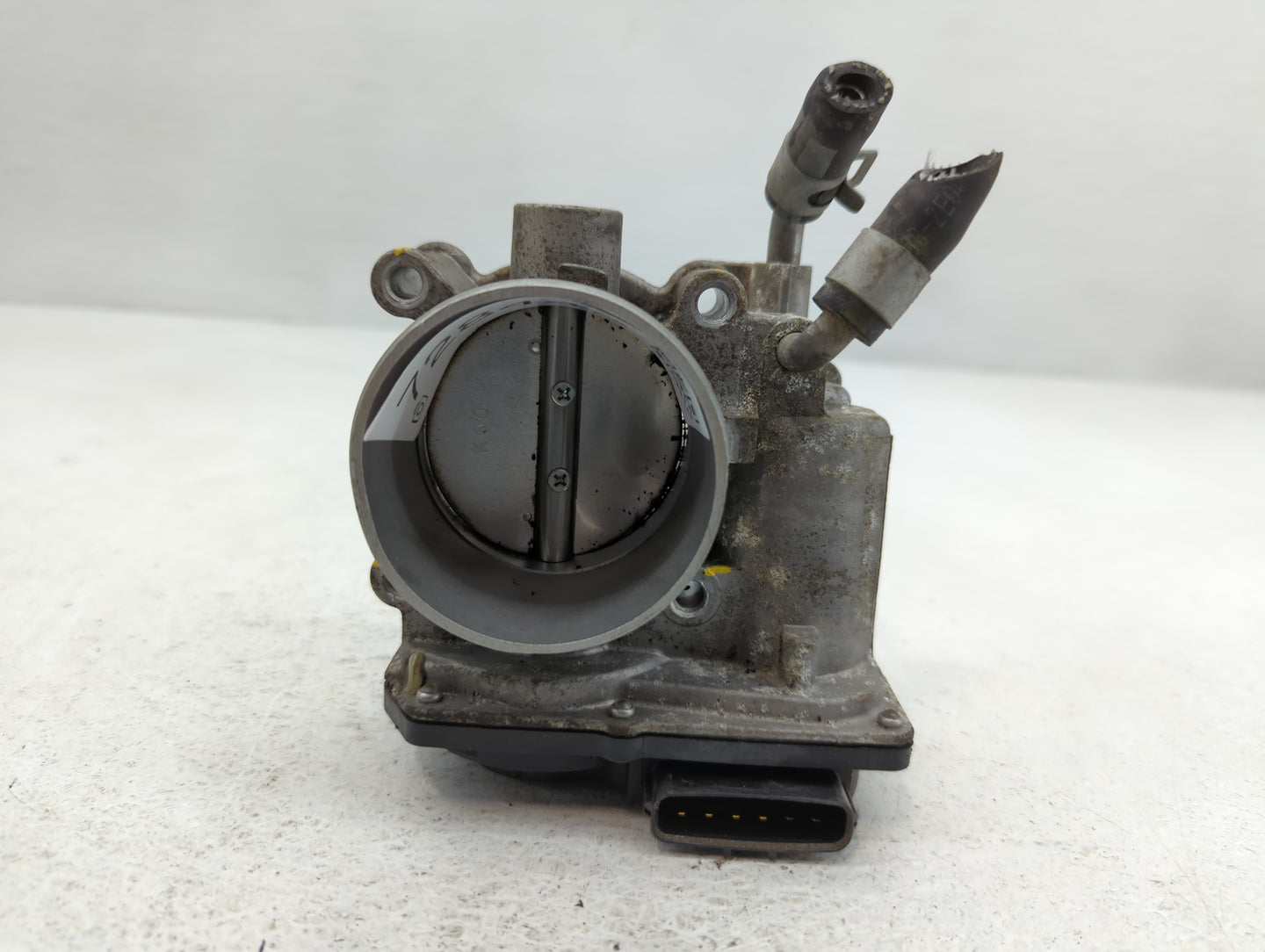 2011-2020 Hyundai Elantra Throttle Body P/N:5323 10T31 35100-2E000 Fits OEM Used Auto Parts - Oemusedautoparts1.com