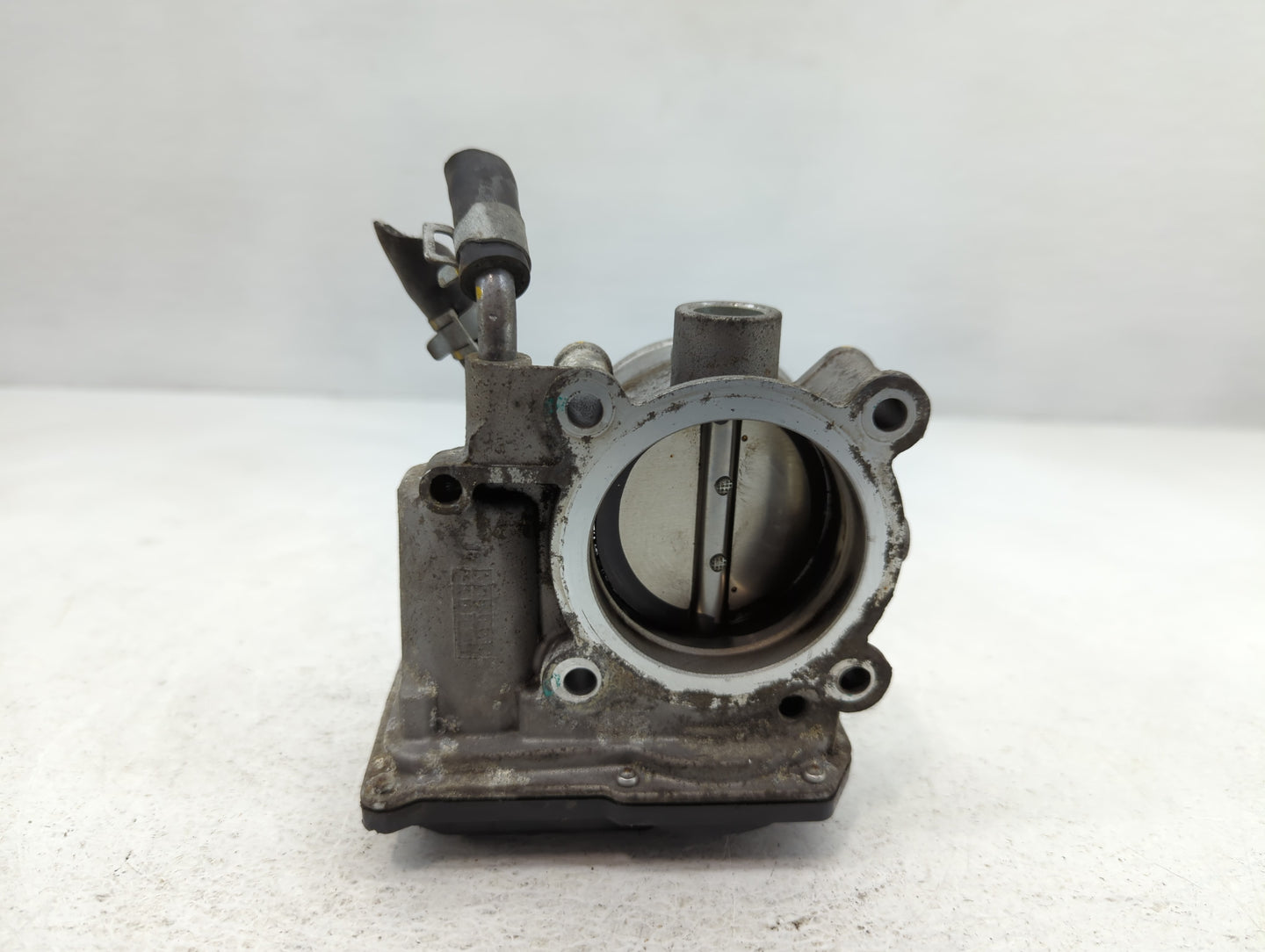 2011-2020 Hyundai Elantra Throttle Body P/N:5323 10T31 35100-2E000 Fits OEM Used Auto Parts - Oemusedautoparts1.com