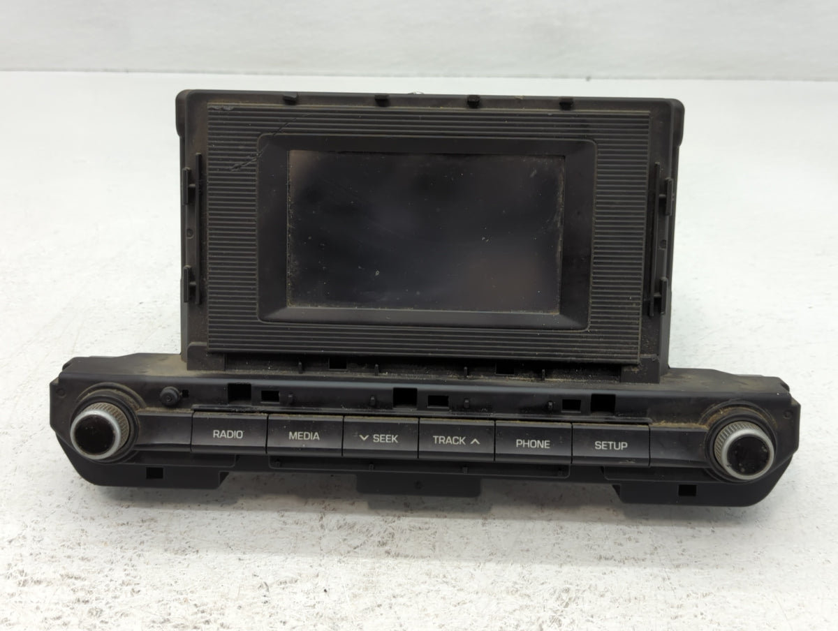 2019-2020 Hyundai Elantra Am Fm Cd Player Radio Receiver 732069 - Oemusedautoparts1.com