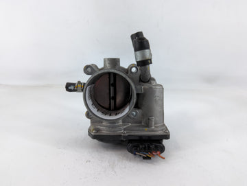 2017-2020 Hyundai Elantra Throttle Body P/N:35100-2B340 Fits Fits 2015 2016 2017 2018 2019 2020 2021 2022 OEM Used Auto Part