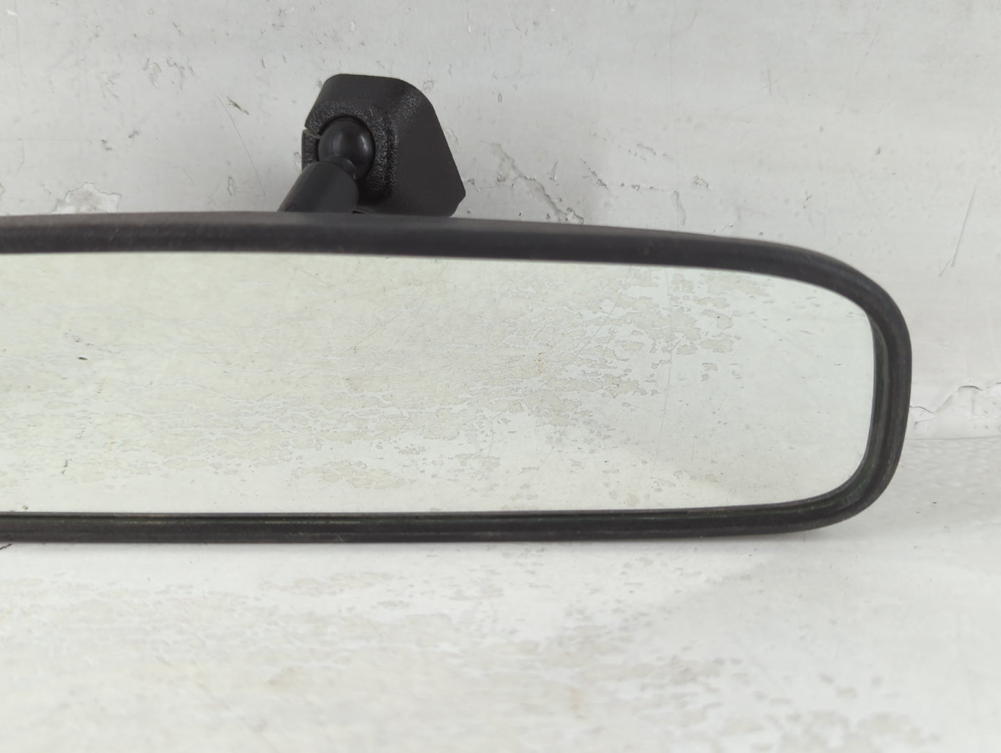 2013-2020 Hyundai Elantra Interior Rear View Mirror Replacement OEM P/N:E4012143 Fits OEM Used Auto Parts - Oemusedautoparts