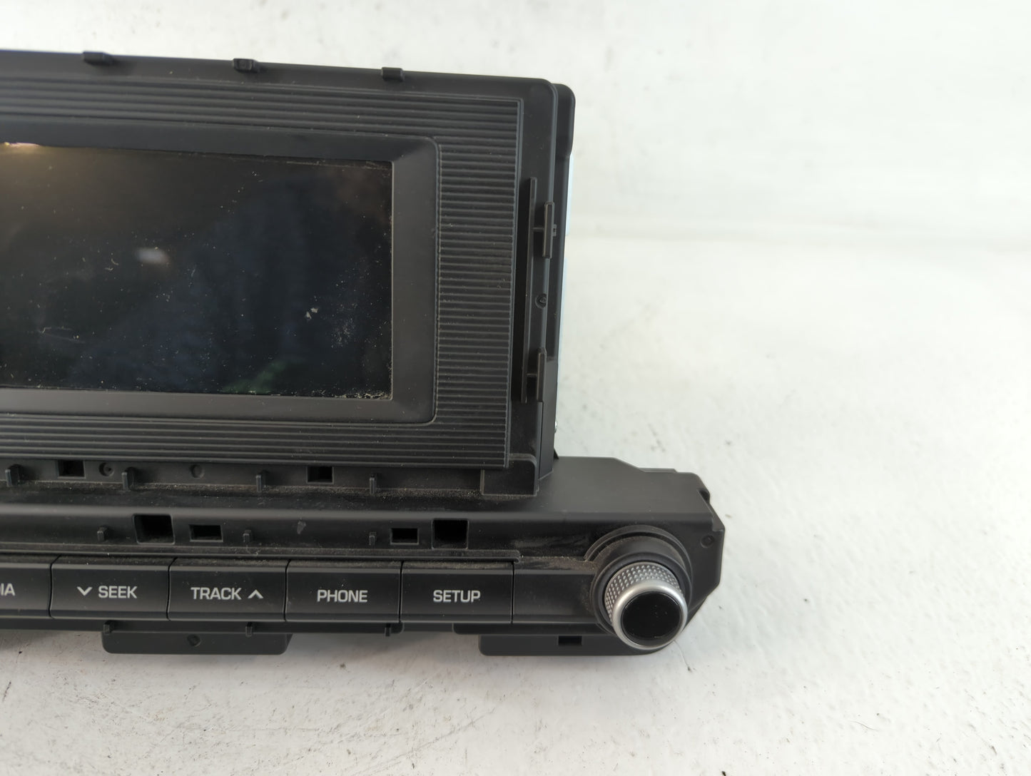 2019-2020 Hyundai Elantra Am Fm Cd Player Radio Receiver - Oemusedautoparts1.com