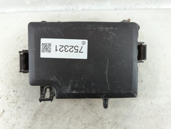 compare product 2019-2020 Hyundai Elantra Fusebox Fuse Box Panel Relay Module P/N:91260 F2270 Fits Fits 2019 2020 OEM Used Auto Parts