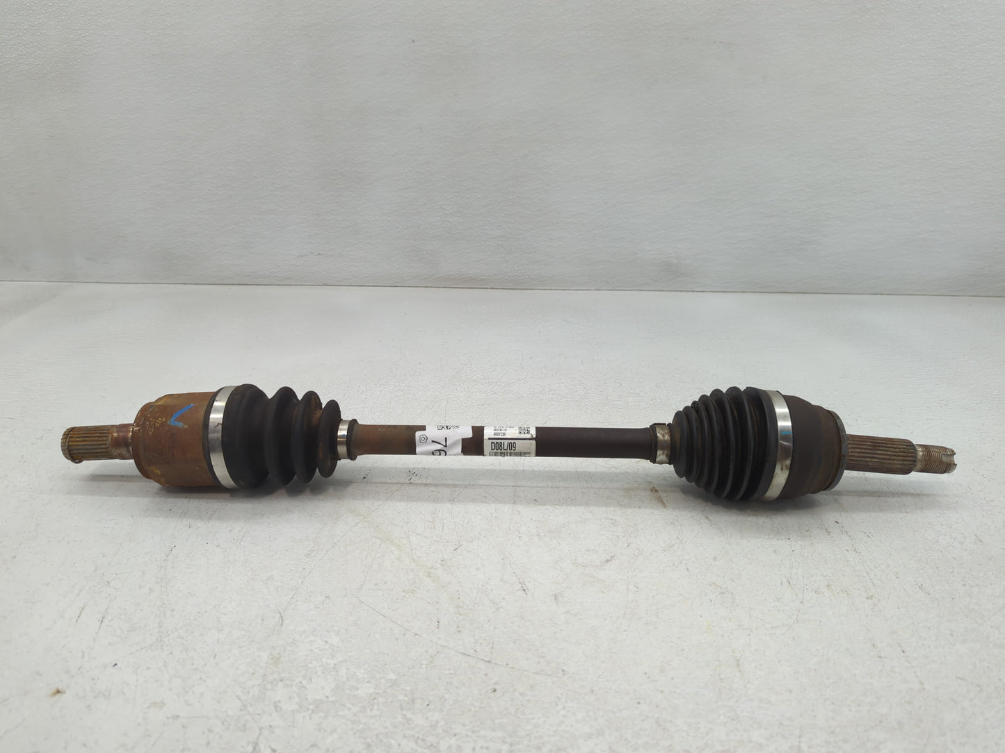 2017-2020 Hyundai Elantra Axle Shaft Front Driver Cv C/v - Oemusedautoparts1.com