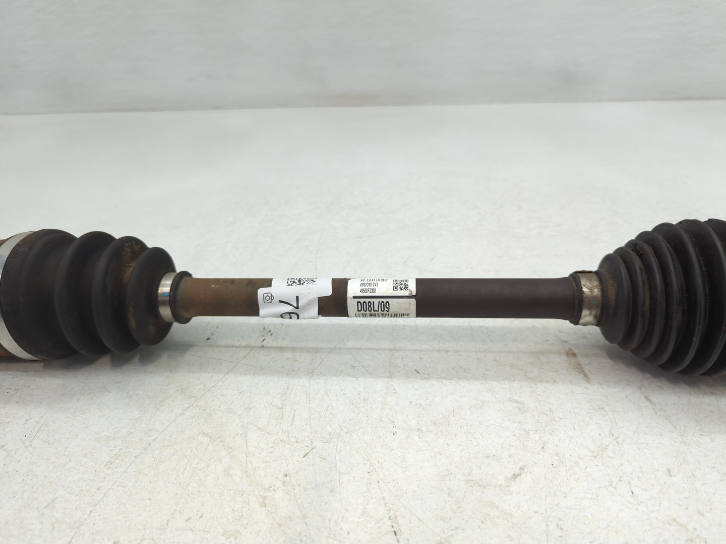 2017-2020 Hyundai Elantra Axle Shaft Front Driver Cv C/v - Oemusedautoparts1.com