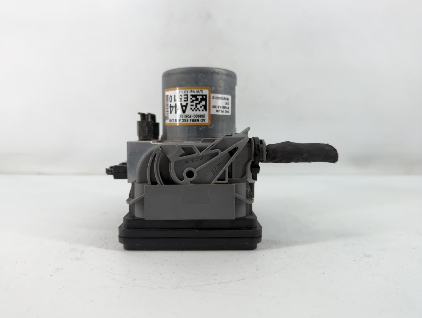 2019 Hyundai Elantra ABS Pump Control Module Replacement P/N:F2589-22920 Fits OEM Used Auto Parts - Oemusedautoparts1.com