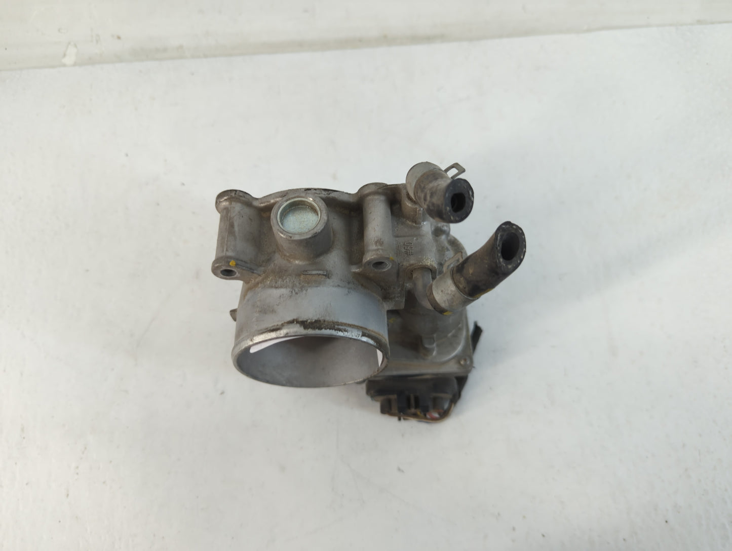2011-2020 Hyundai Elantra Throttle Body P/N:35100-2E000 Fits Fits 2011 2012 2013 2014 2015 2016 2017 2018 2019 2020 2021 OEM