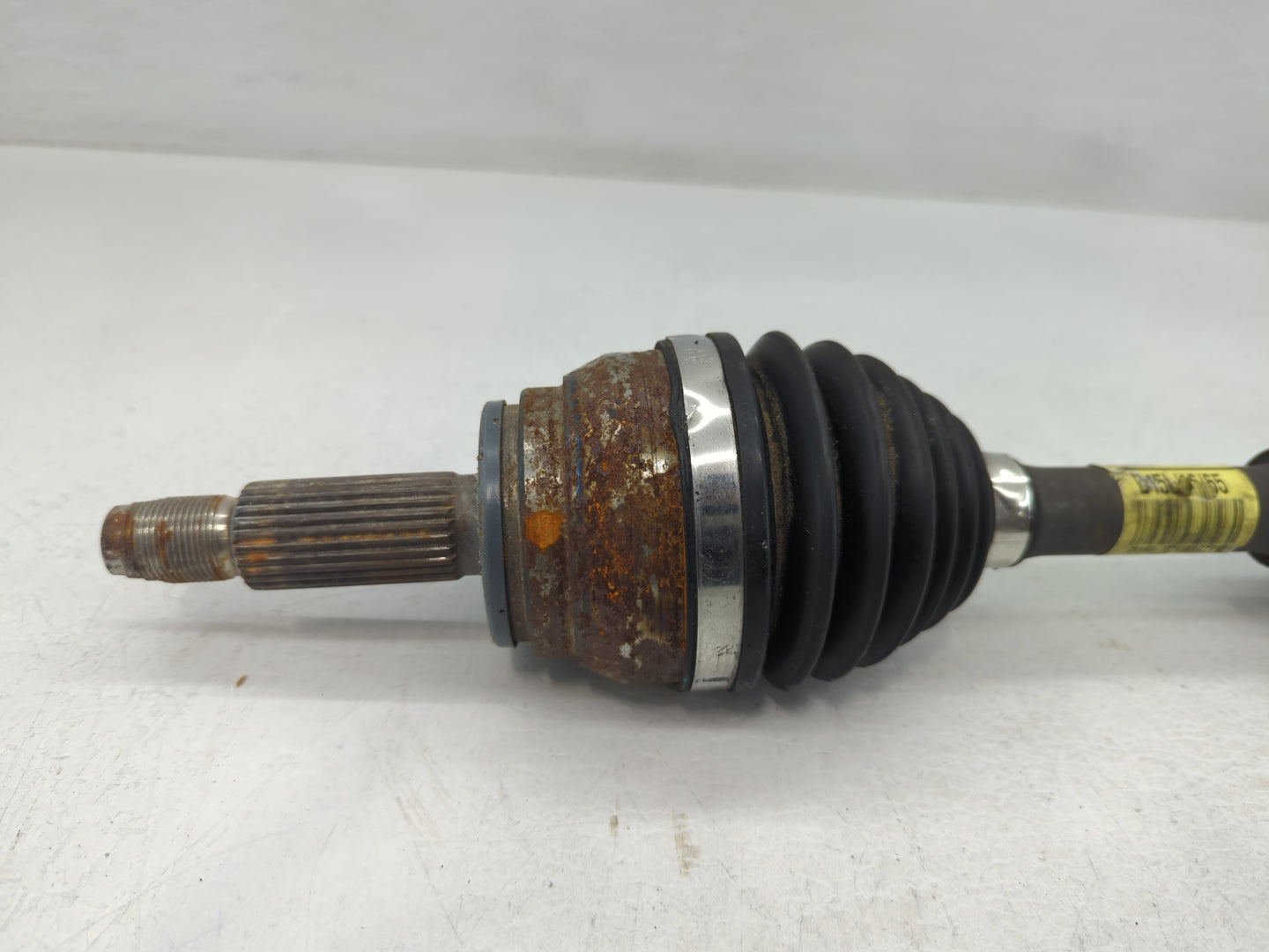 2017-2020 Hyundai Elantra Axle Shaft Front Driver Cv C/v - Oemusedautoparts1.com