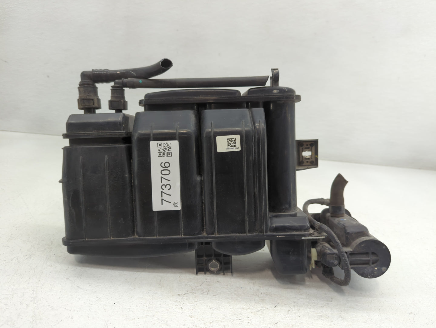 2019 Hyundai Elantra Fuel Vapor Charcoal Canister - Oemusedautoparts1.com