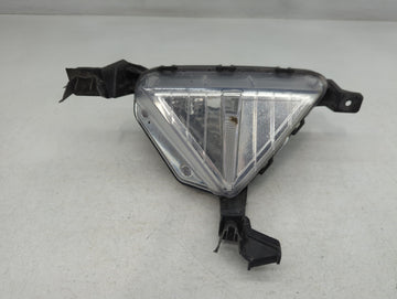 Hyundai Elantra Passenger Right Oem Head Light Headlight Lamp - Oemusedautoparts1.com