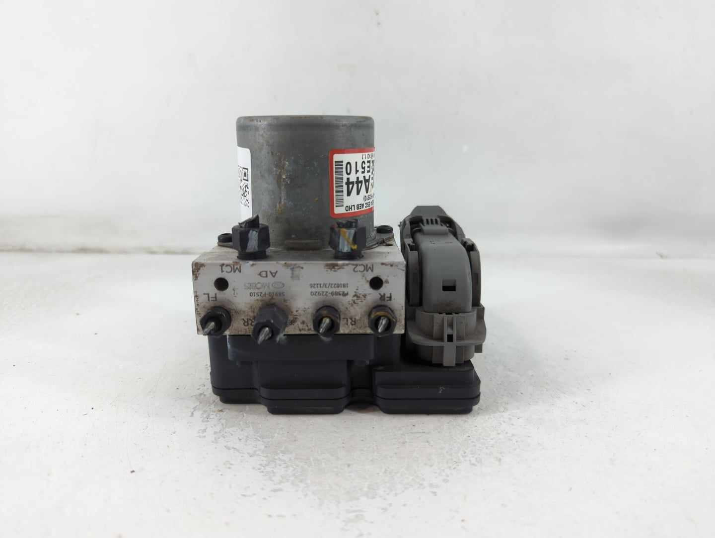 2019 Hyundai Elantra ABS Pump Control Module Replacement P/N:58910-F2510 F2589-22920 Fits OEM Used Auto Parts - Oemusedautop