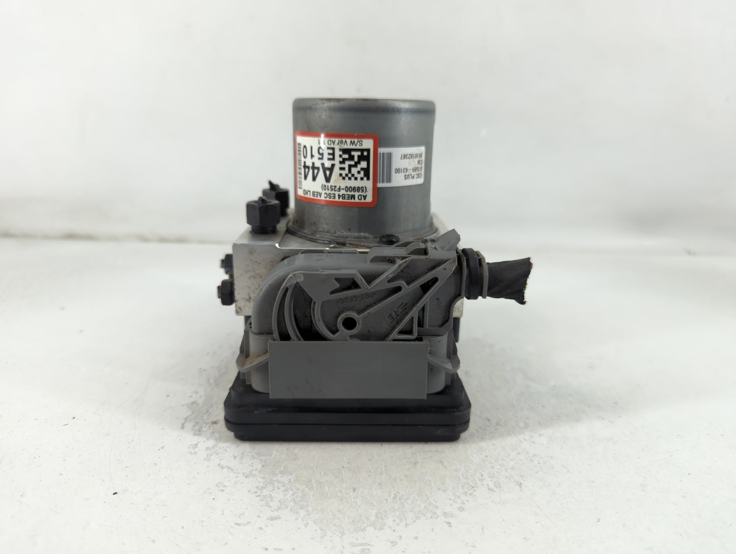 2019 Hyundai Elantra ABS Pump Control Module Replacement P/N:58910-F2510 F2589-22920 Fits OEM Used Auto Parts - Oemusedautop