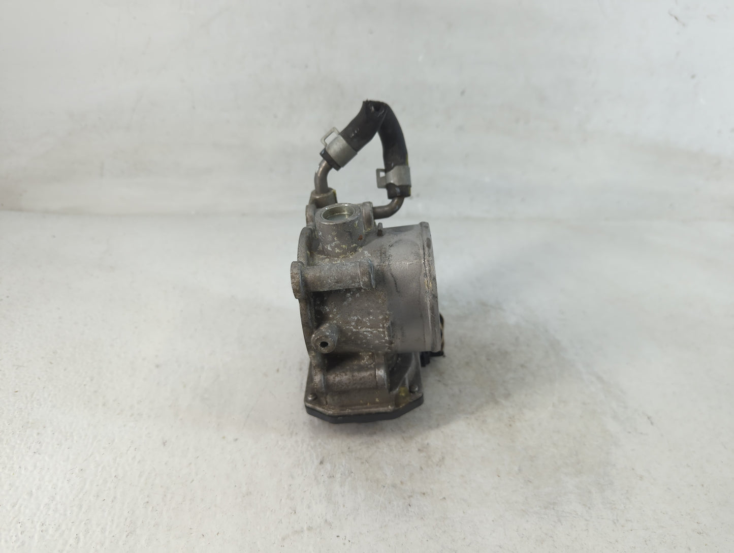 2011-2020 Hyundai Elantra Throttle Body P/N:5323 09B21 35100-2E000 Fits OEM Used Auto Parts - Oemusedautoparts1.com
