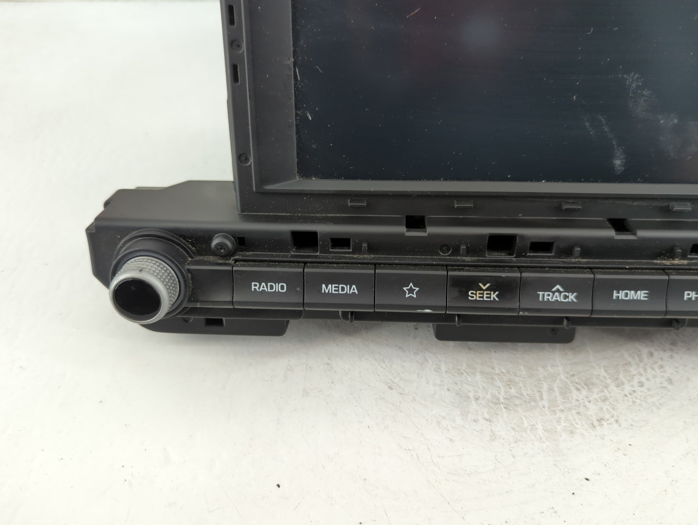 2019-2020 Hyundai Elantra Radio AM FM Cd Player Receiver Replacement P/N:96180F2UA0SSH Fits Fits 2019 2020 OEM Used Auto Par